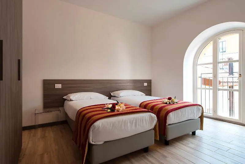 *** Hotel Britannia Luxury Apartments Como Italy